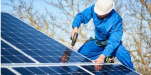 Installation Maintenance Panneaux Solaires Photovoltaïques à Lusignan-Petit